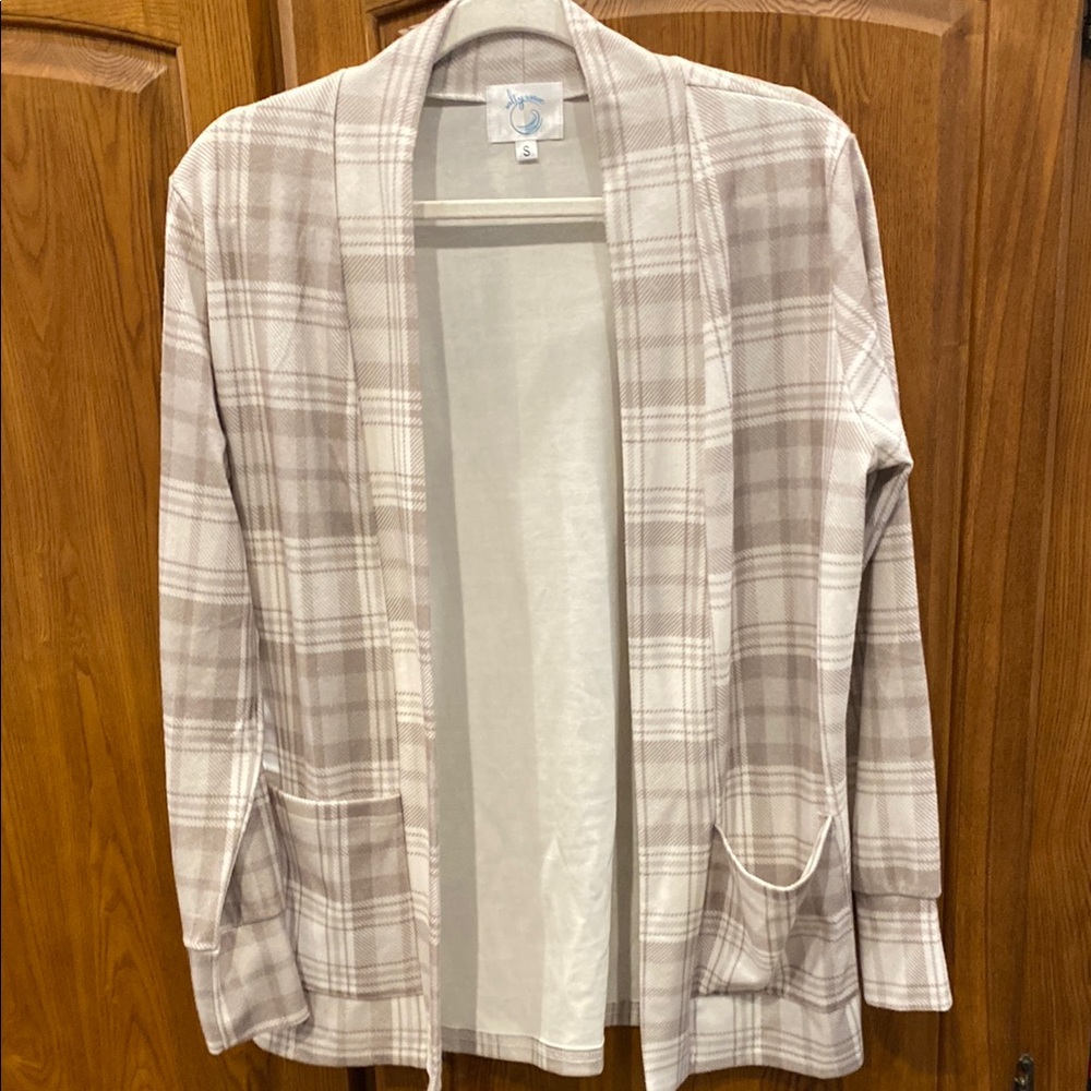 NWOT Salty Wave Boutique Plaid Open-Front Cardigan size small